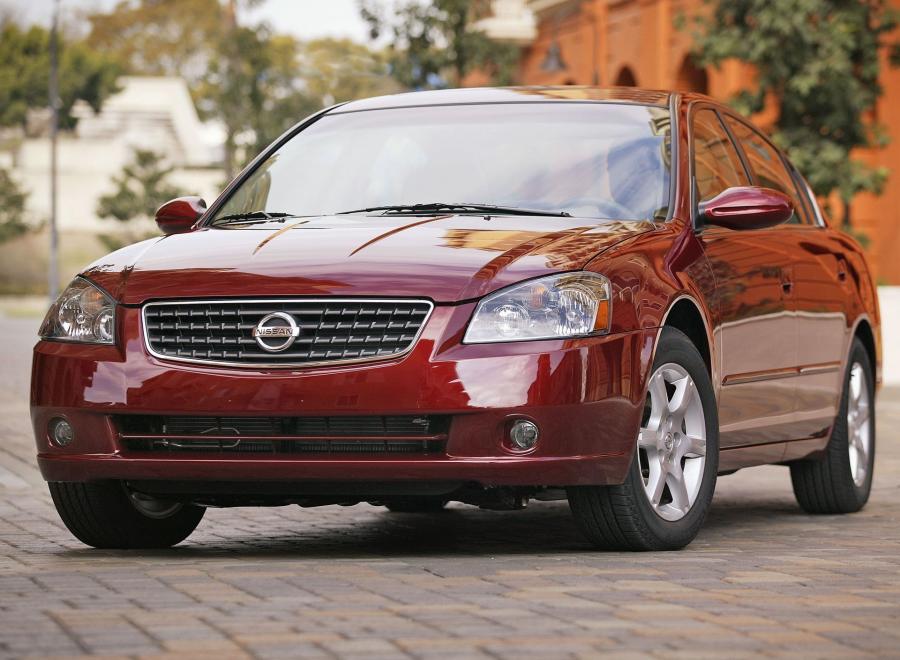  Nissan Altima SE-R 2002 года  (фото 3 из 17)